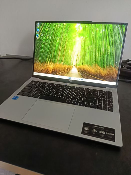Acer Aspire Lite 16 i3-1305U
