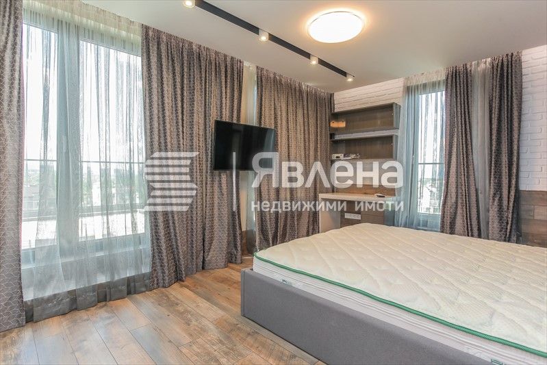 Продава се Многостаен апартамент в София, Кръстова вада - 270 кв.м за 2723 €/кв.м - Снимка #10