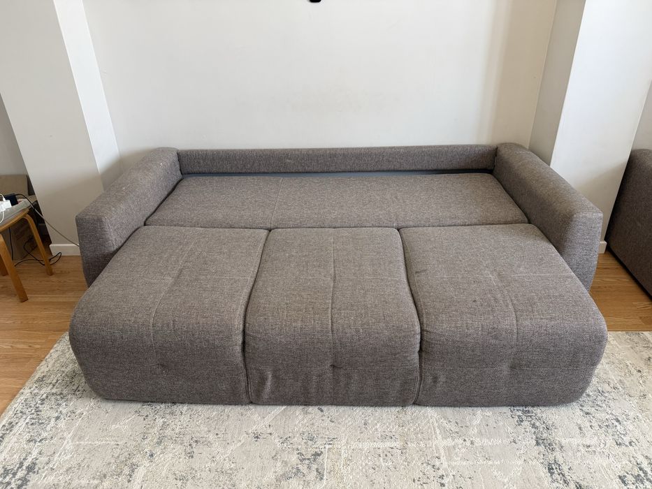 Продается комплект б/у мягкой мебели