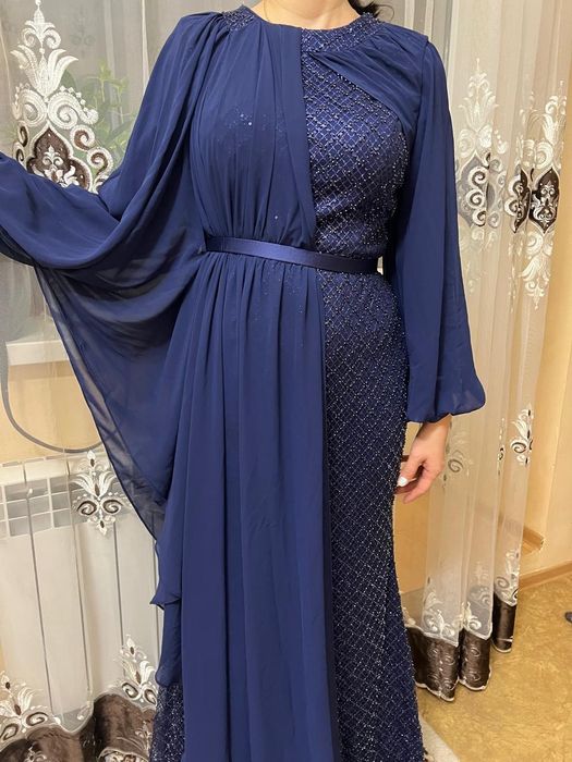 Продам платье в отличном состоянии!