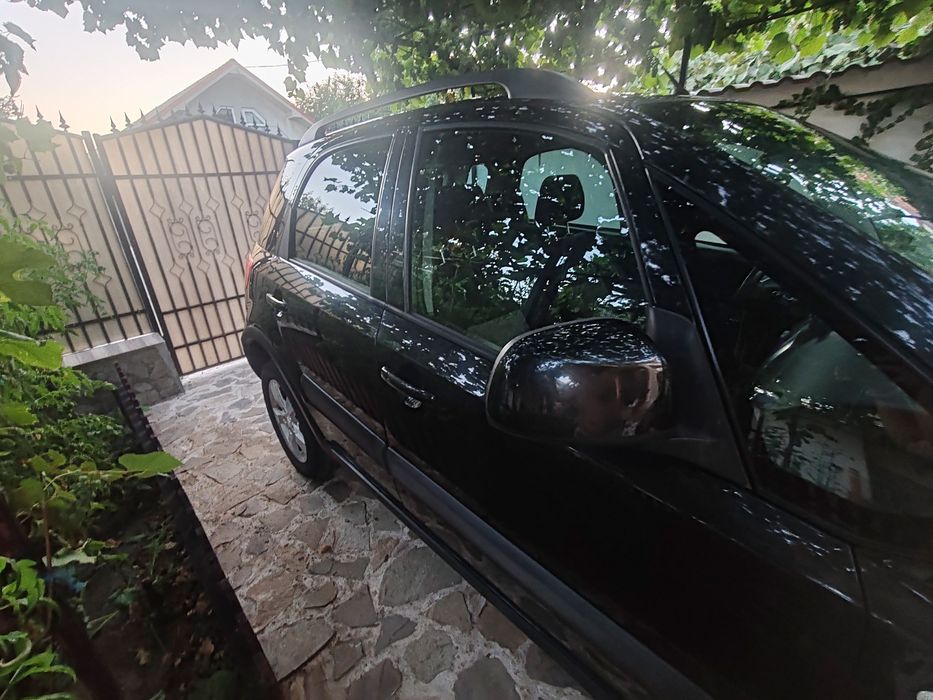 SUZUKI SX4 2010 — imagine 4