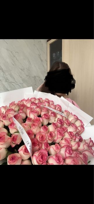 Роза букет 90 штук