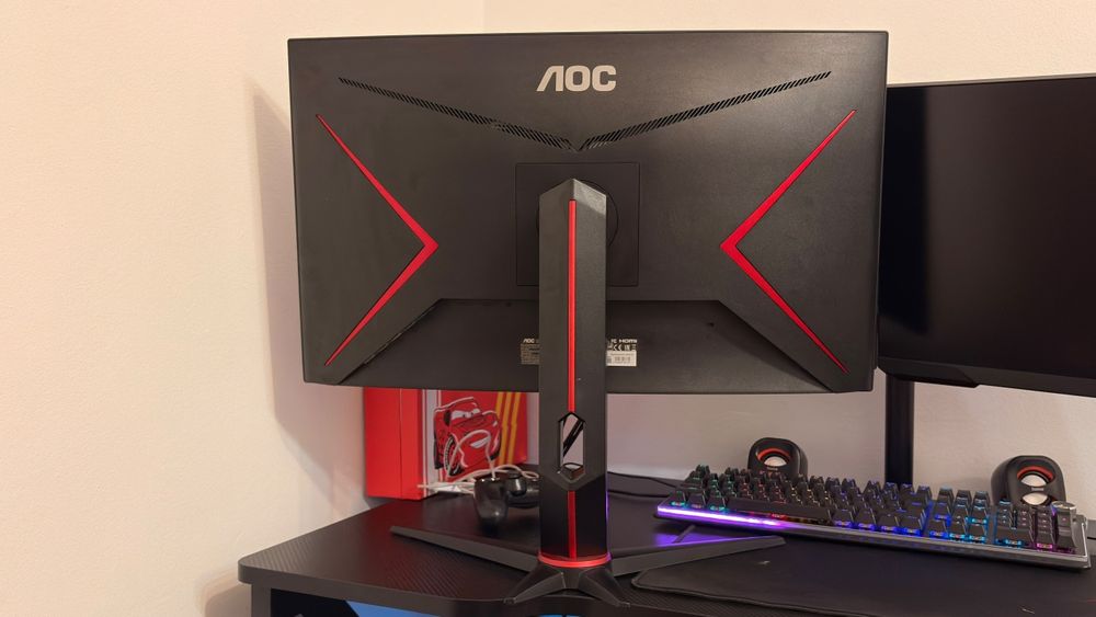 Monitor Gaming Aoc 240hz , 27", Curbat
