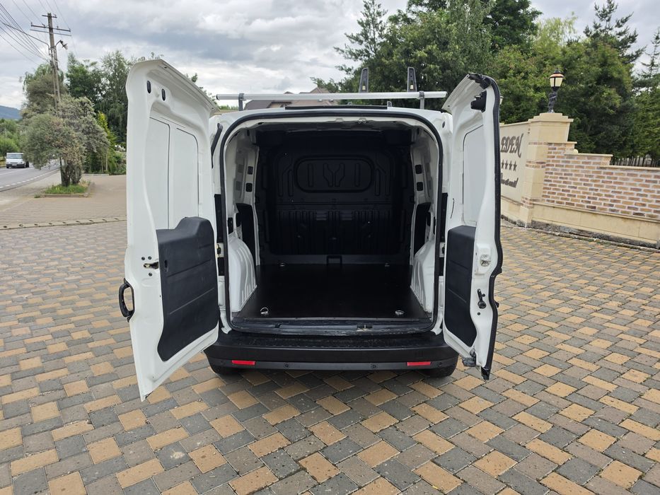 Fiat Doblo an 2015