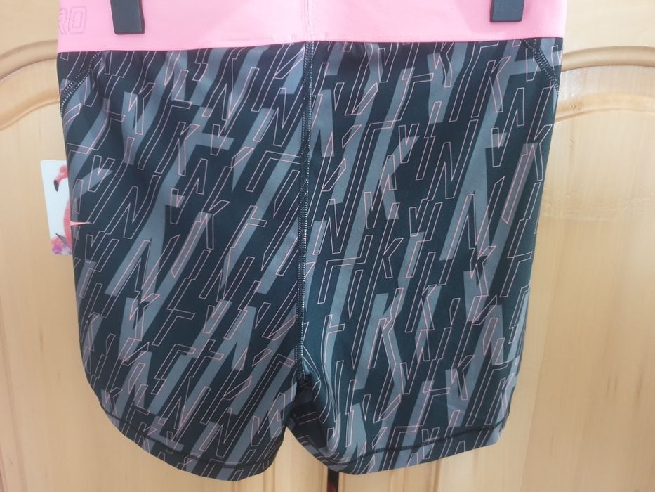 Nike Pro Hypercool L клин