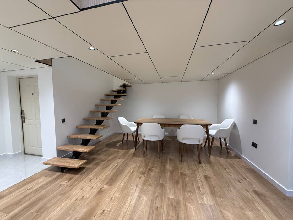 Продается 3 комнатная эксклюзивная квартира с террасой 130м2