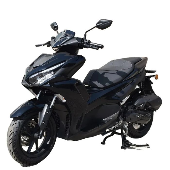 Скутер Yamaha replic 170сс