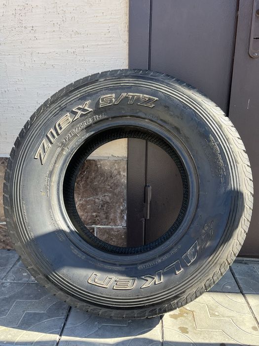 Продам шину Falken ZIEX на джип