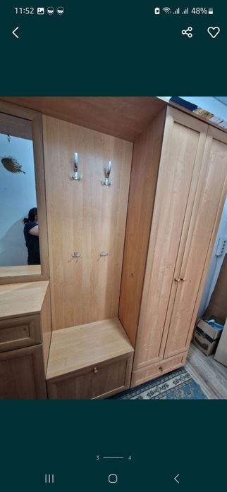 Продаётся прихожая с зеркалом