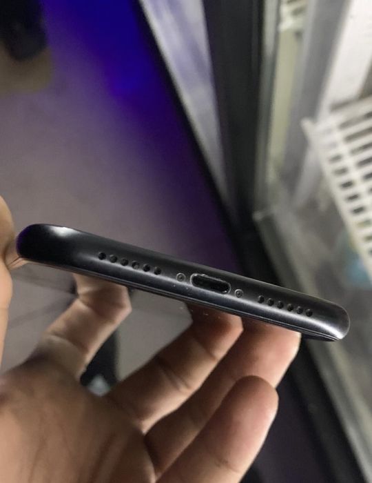 Продам айфон хr 64 гиб