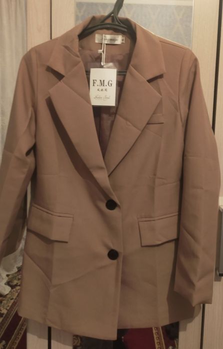 Женский пиджак актобе