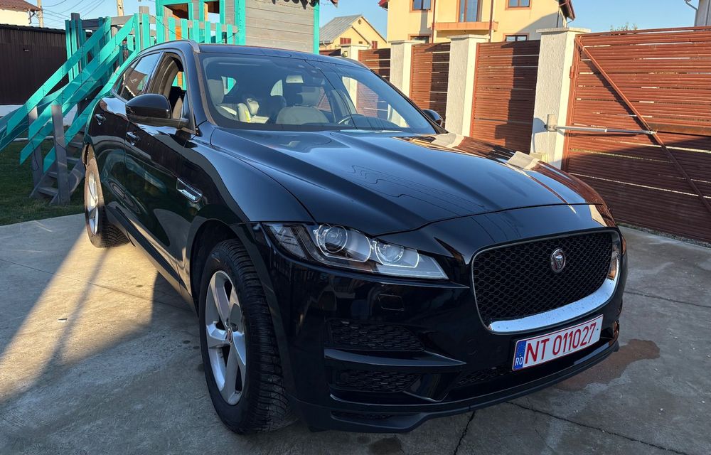 Jaguar F-Pace Vând Jaguar F-Pace, stare buna