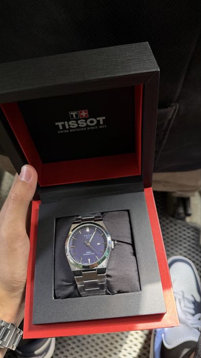 Часы Tissot PRX lux