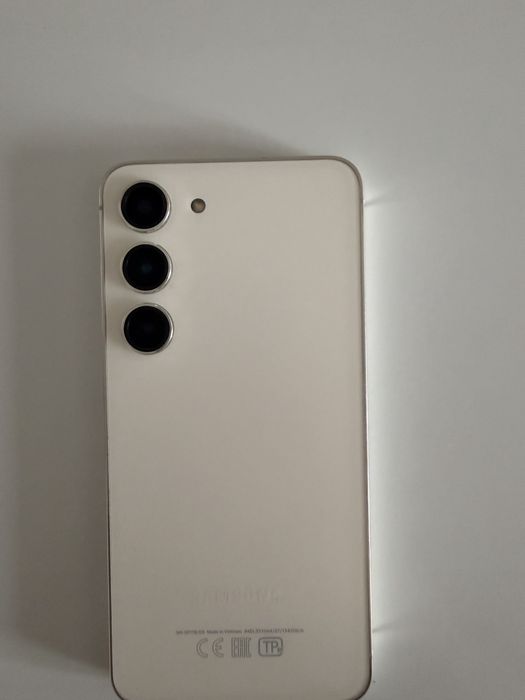 Продам Samsung S23