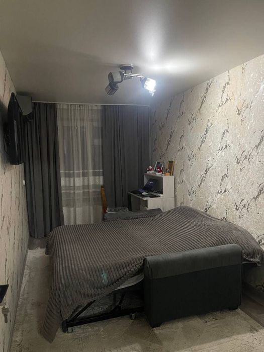 Срочно Чиланзар Г9А Продается 2в3 комнатная Кирпич 54кв.м Балкон 2/6