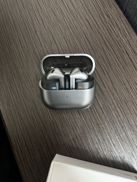 Наушники Samsung galaxy buds 3