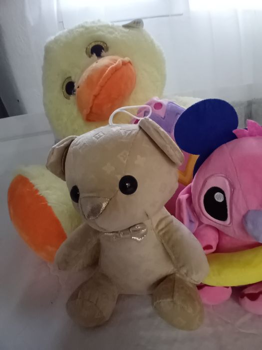 Плюшени играчки нови с етикет и като нови