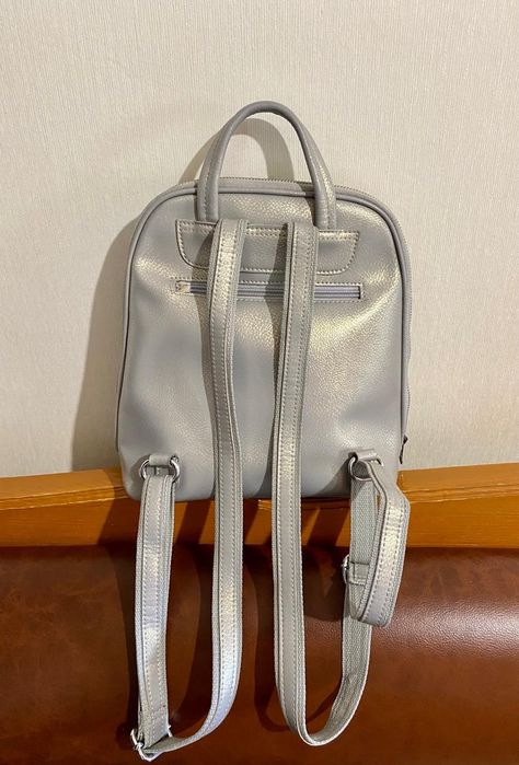 Женский кожаный рюкзак