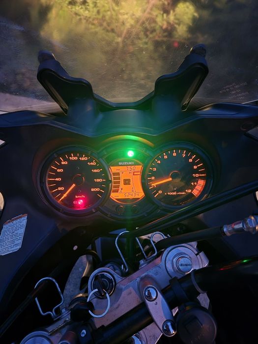 Suzuki V-Strom 650