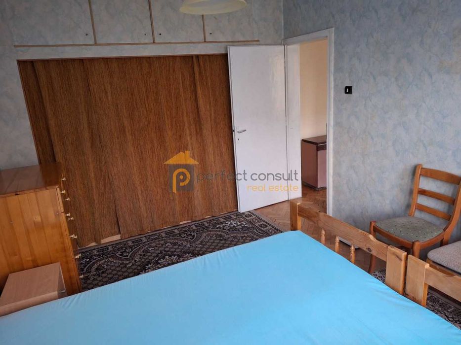 Продава се Тристаен апартамент в Пловдив, Въстанически - 82 кв.м за 1232 €/кв.м - Снимка #8
