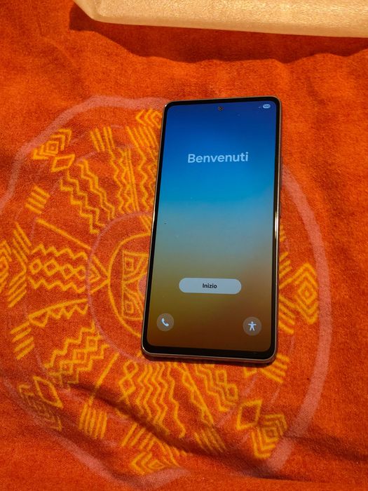 Android 16 Samsung Galaxy A53 utilizat