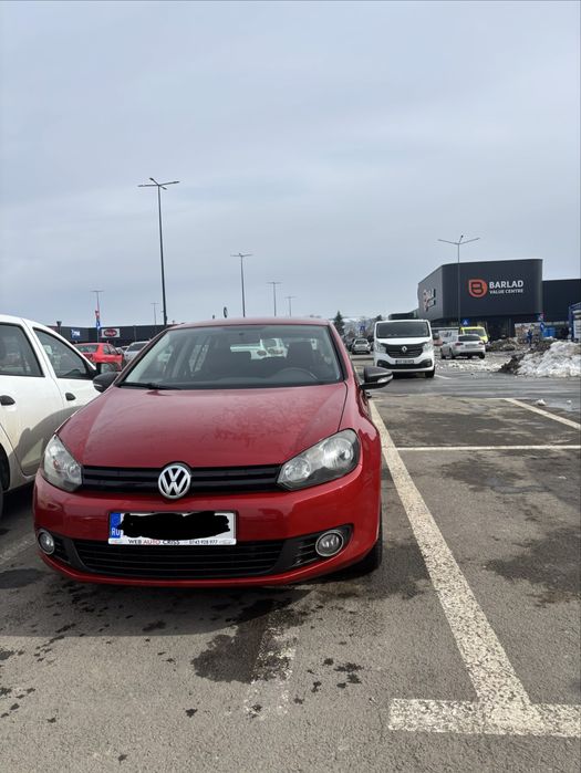 VOLKSWAGEN Golf 2010