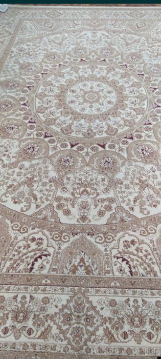 Продам ковры дорожки ковровые