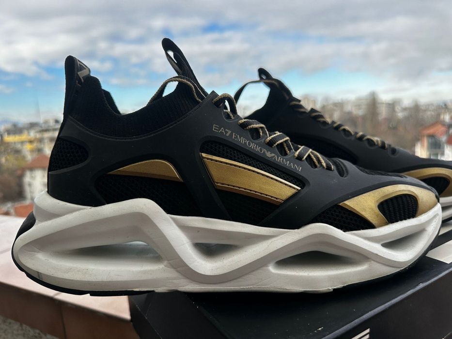 Emporio Armani EA7 Infinity Cage сникърски - луксозни и редки