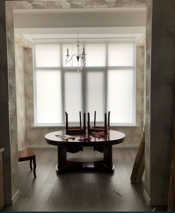 Жалюзи, ролл шторы, день и ночь.