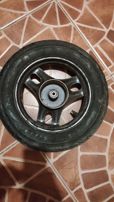 Колесо от мопеда б/у
