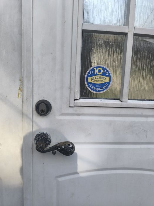 Двустворчатые двери