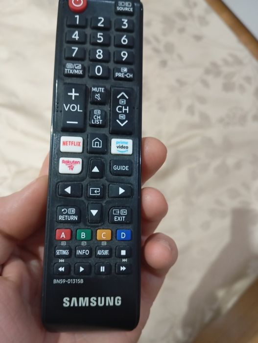 Smart TV Samsung 82 cm