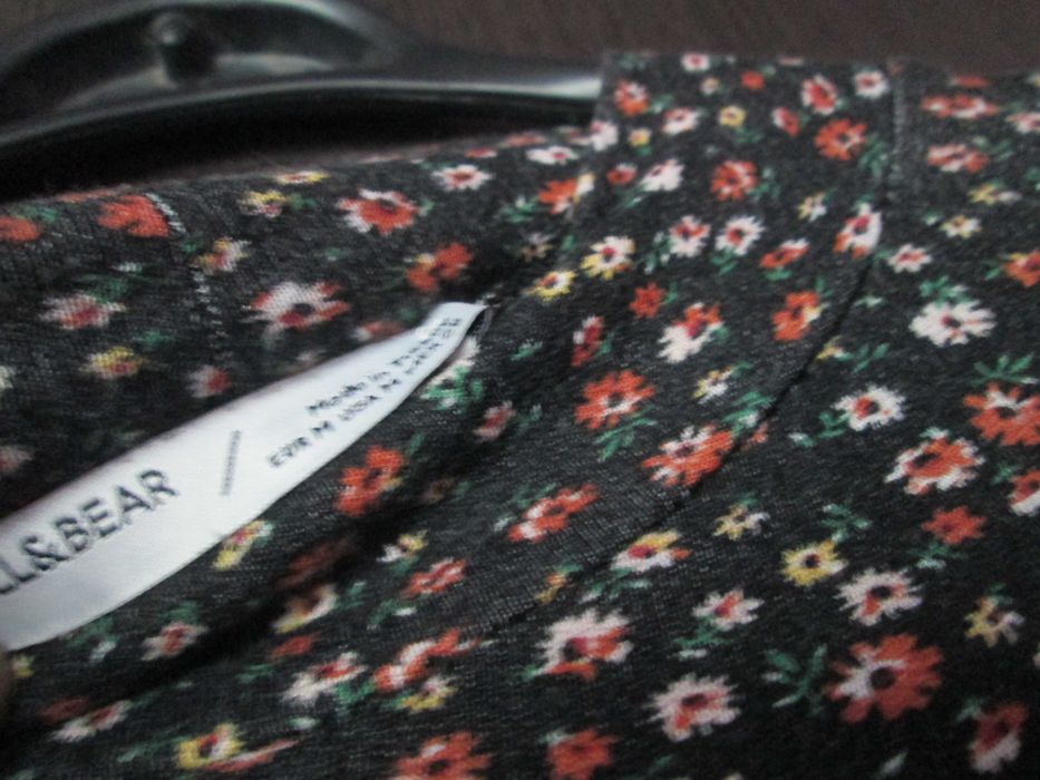 rochie comoda cu floricele M Pull&Bear