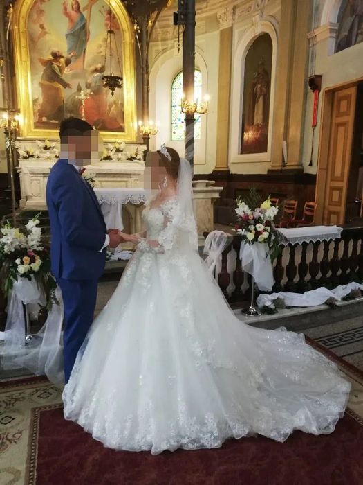 Свадебное платье