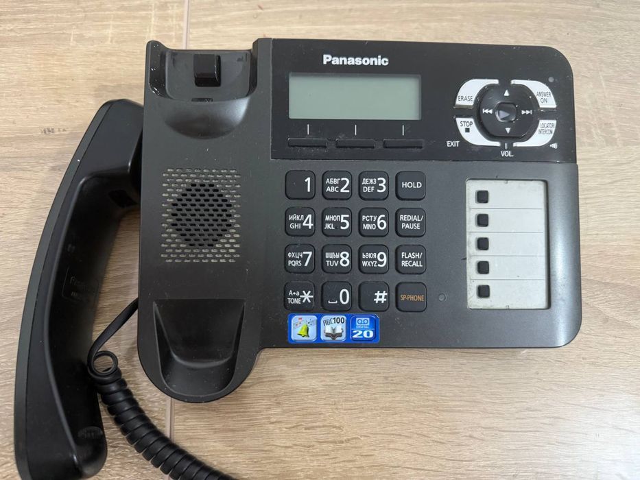 Продам стационарный телефон Panasonic
