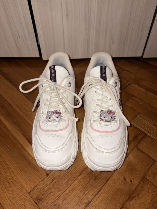 обувки Bershka (41)