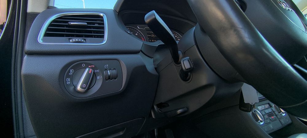 Audi Q3 2.0 TDI 140 Cp