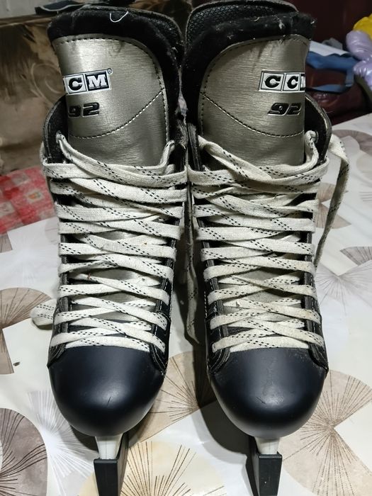 Коньки CCM 92 б/у