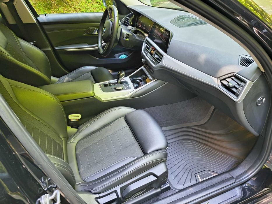 Vând BMW seria 3  X Drive 320  hybrid break automat an 2022 ÎNMATRICULAT RO