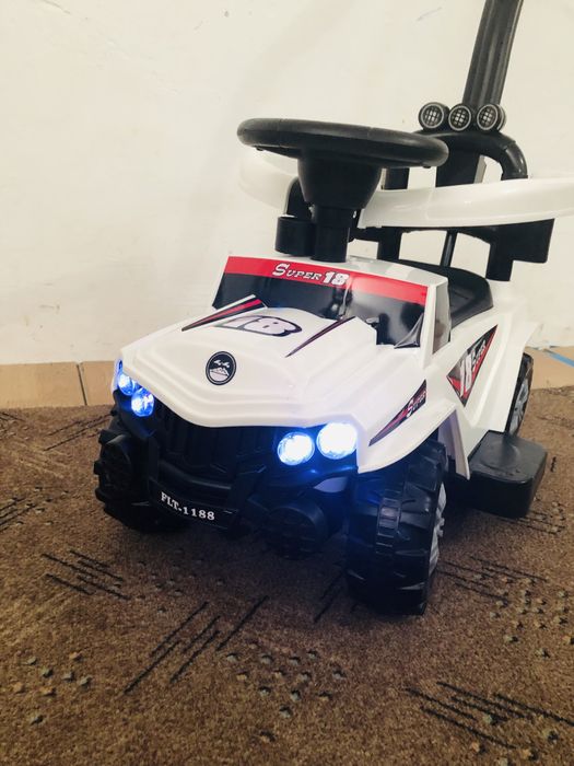 Masina Jeep copii, cu màner parental