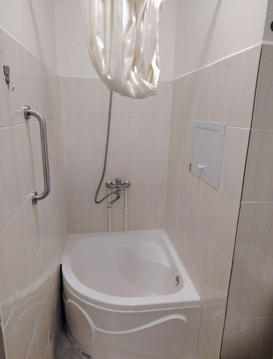 Срочно продаётся 1 комнатная квартира рядом 3 станция метро