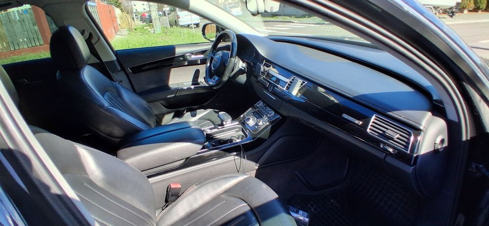 Vind audi A8  3.0diesel Quattro Matrix .long president