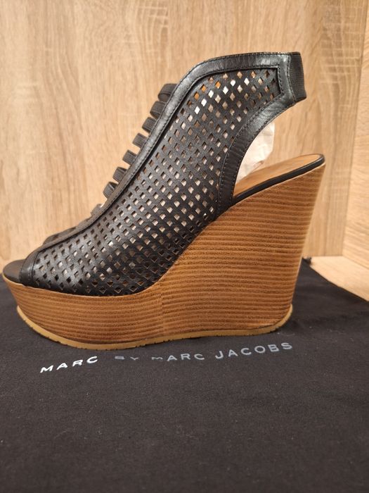 Сандали на платформа  Marc Jacobs