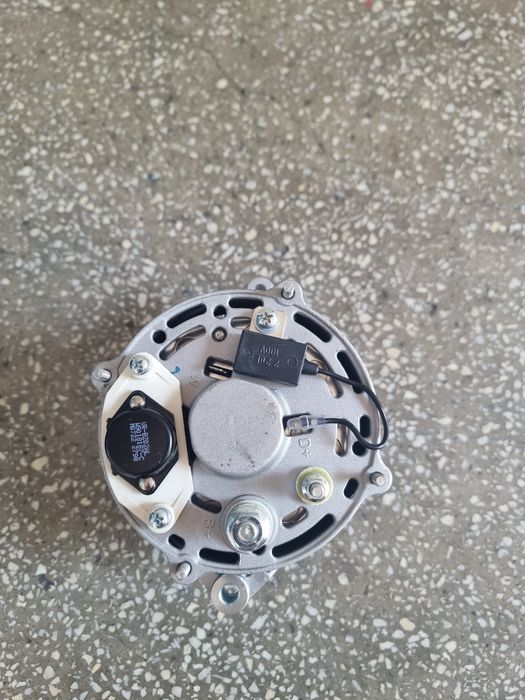 Alternator combina tractor John Deere