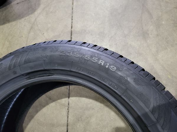 255/50/19//235/55/19 DUNLOP