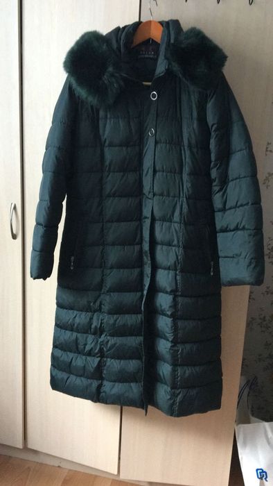 Пуховик новый с капюшоном