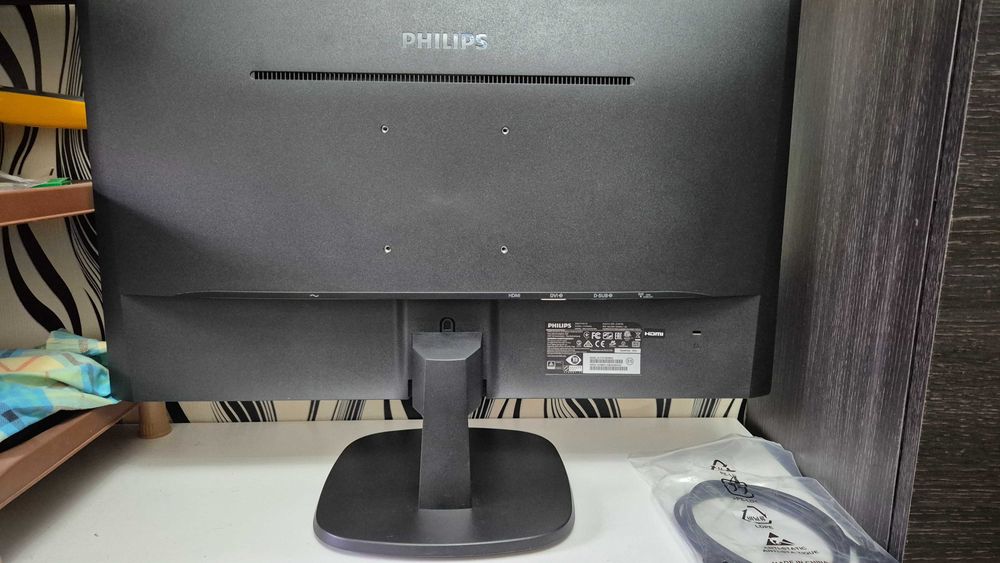 Monitor LED Philips 27 inch