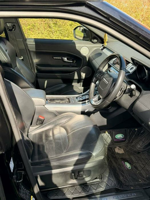 Range rover evoque