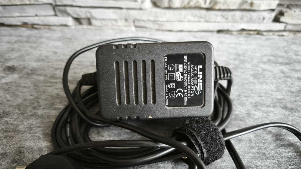 Procesor chitara multi‑efect Line 6 POD XT - GARANTIE
