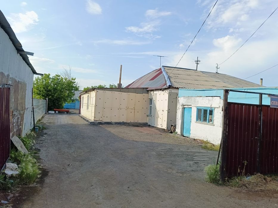 4бөлмелі Жер үй сатылады